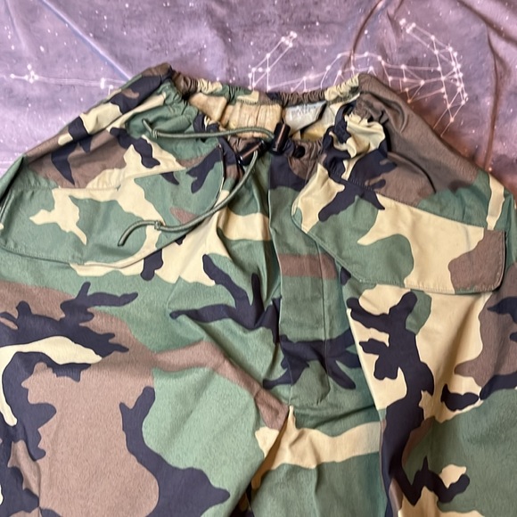 Army camo pants - Picture 3 of 8